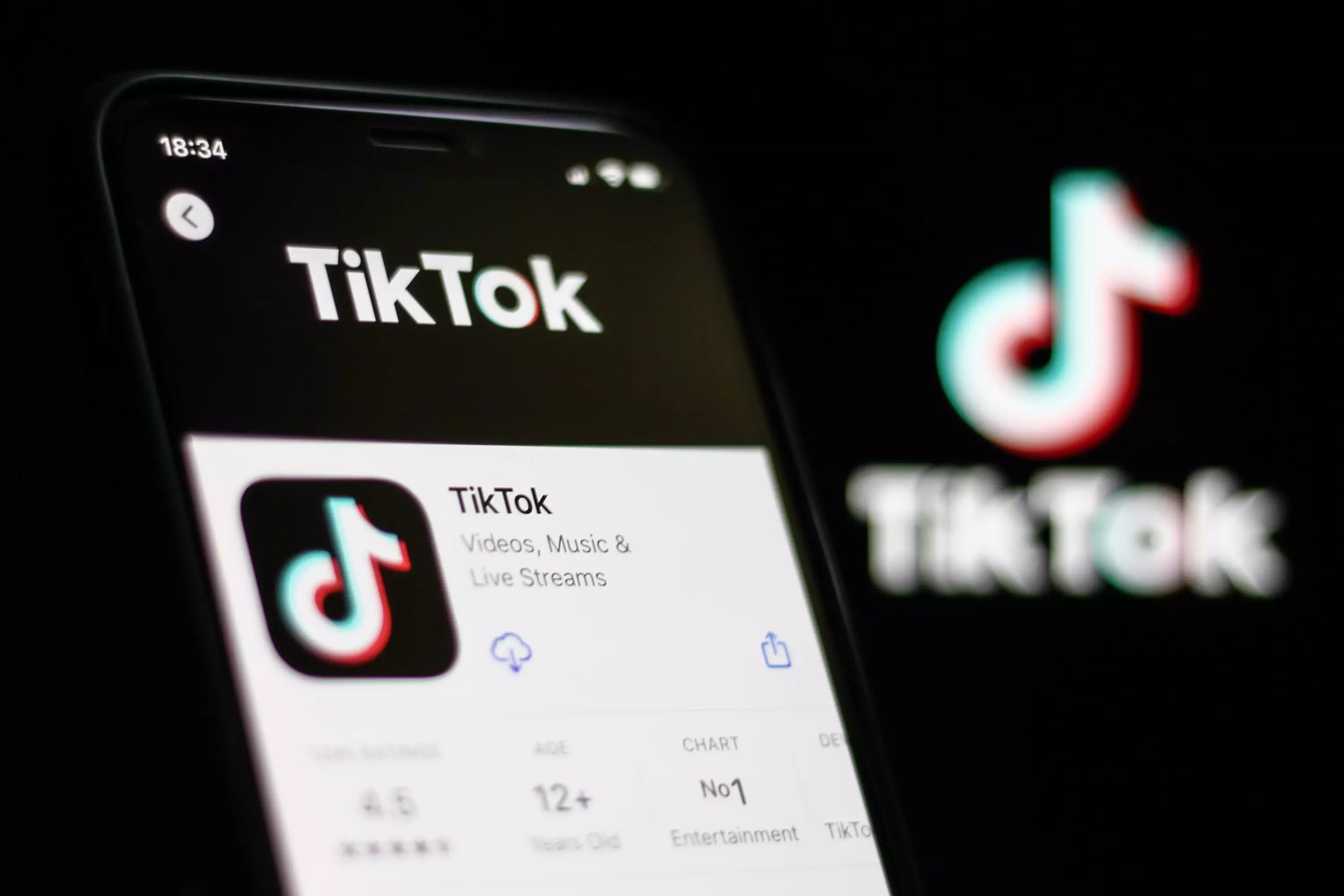 Download Tiktok Video Wallpaper
